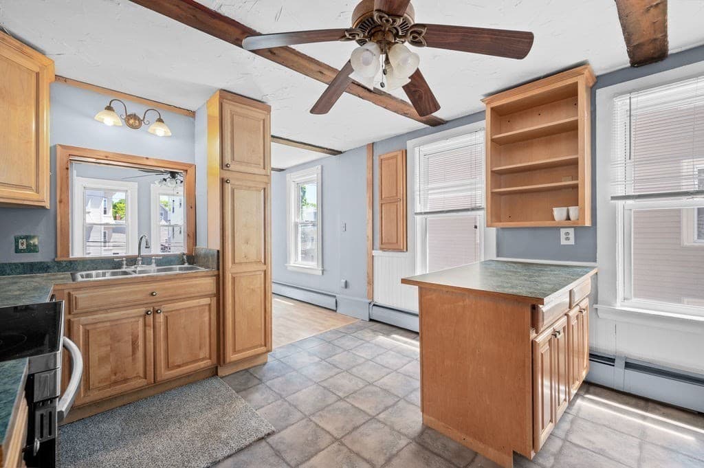 94 Eutaw Ave, Lynn MA 01902 photo 3