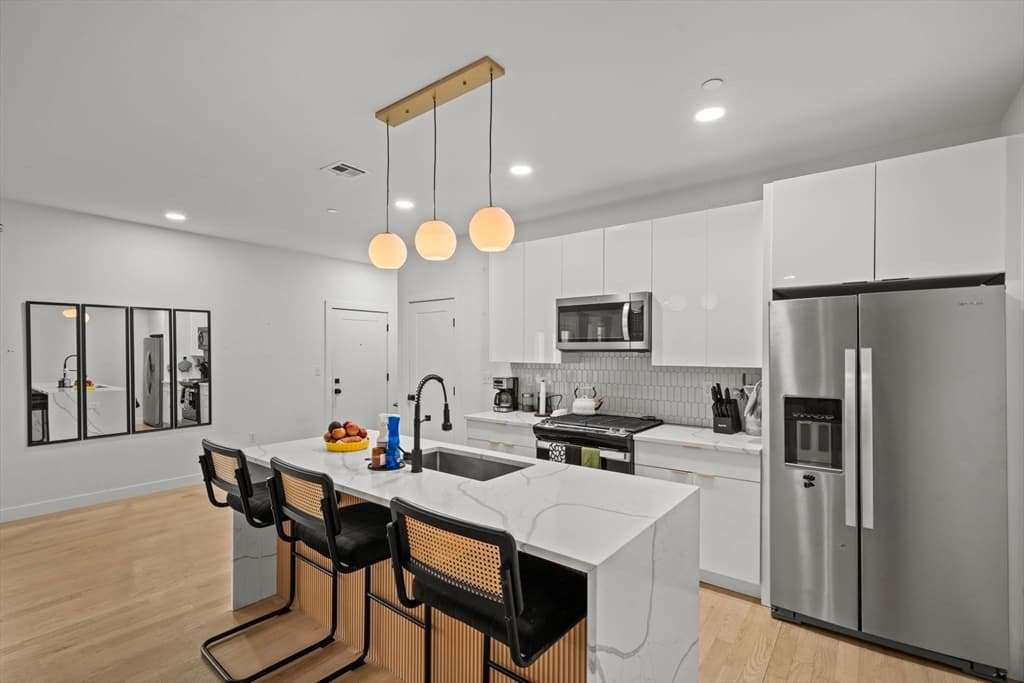Condominium at 43 Withington St # 3, Boston MA 02124, Boston, photo 4 of 24