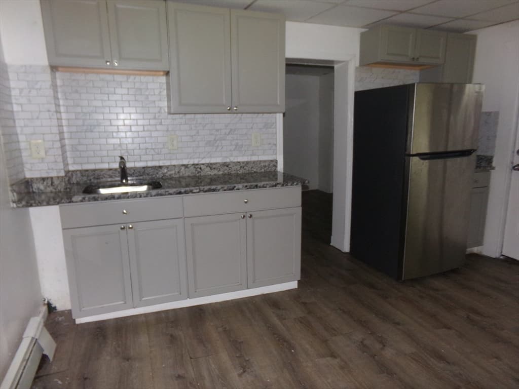 716 Lawrence St., Lowell MA 01852 photo 2