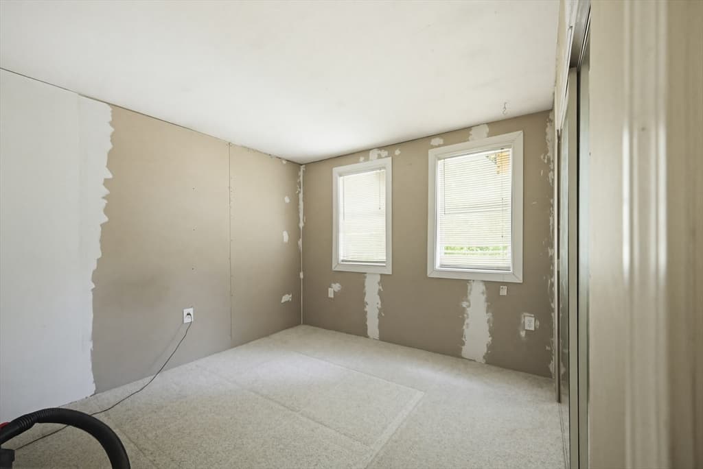 Single Family Residence at 41 Jordan Road, Franklin MA 02038, photo 9 of 18