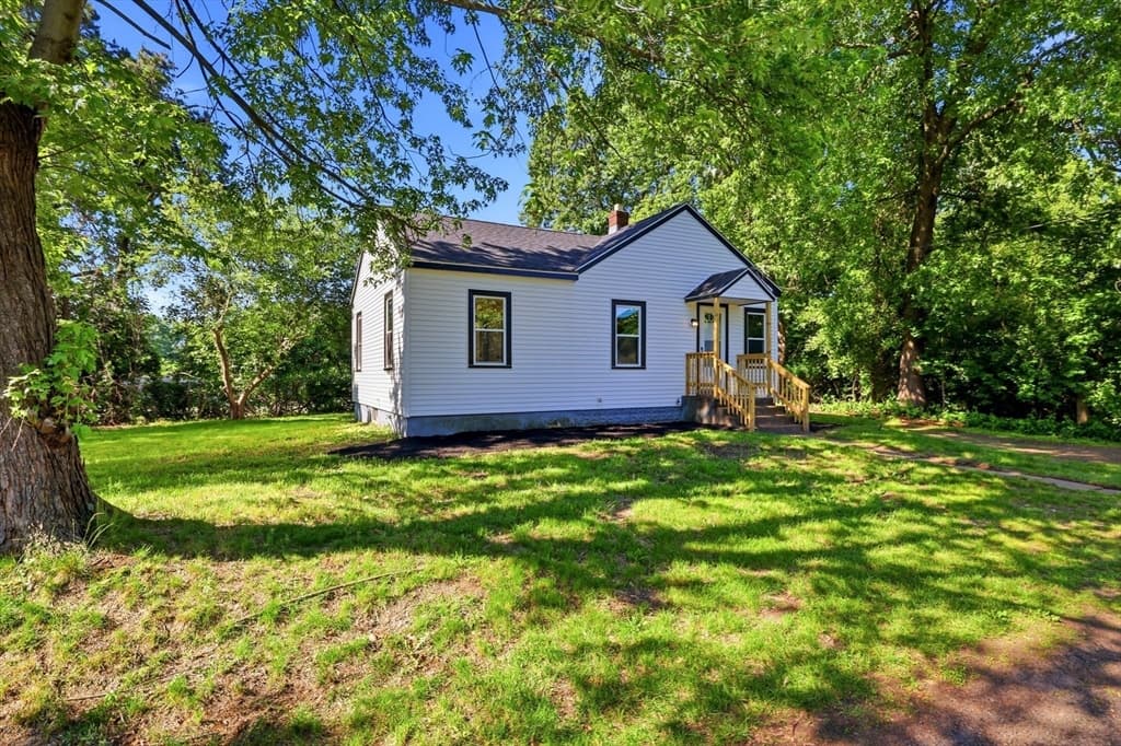 68 Fairview Street, Ludlow MA 01056 photo 3
