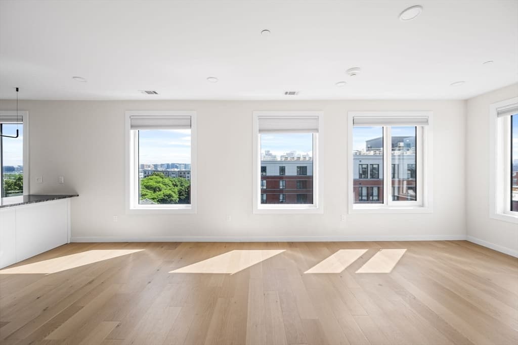 Condominium at 2 Maverick Square, Boston MA 02128, Boston, photo 5 of 24