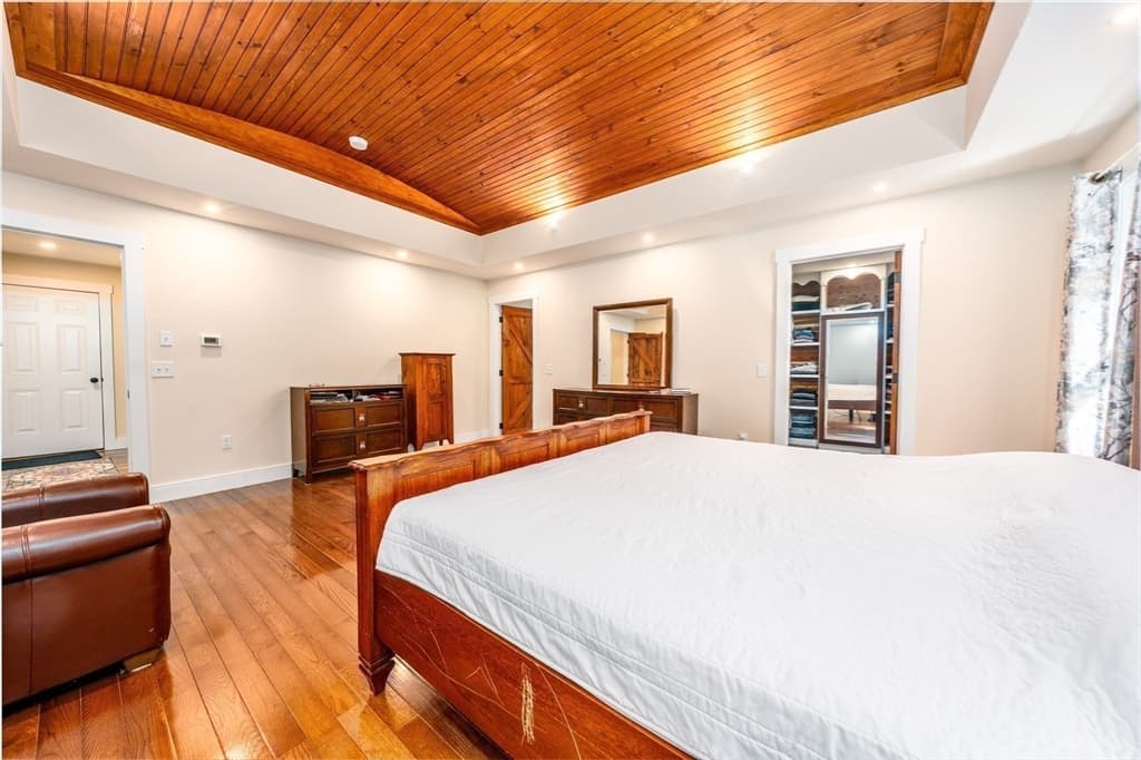 265 Cotuit Rd, Mashpee MA 02649 photo 14