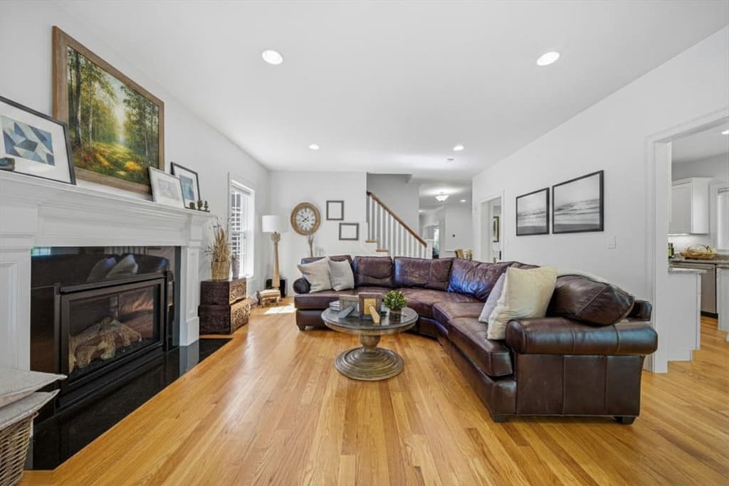 201 Boston Post Rd, Wayland MA 01778 photo 5