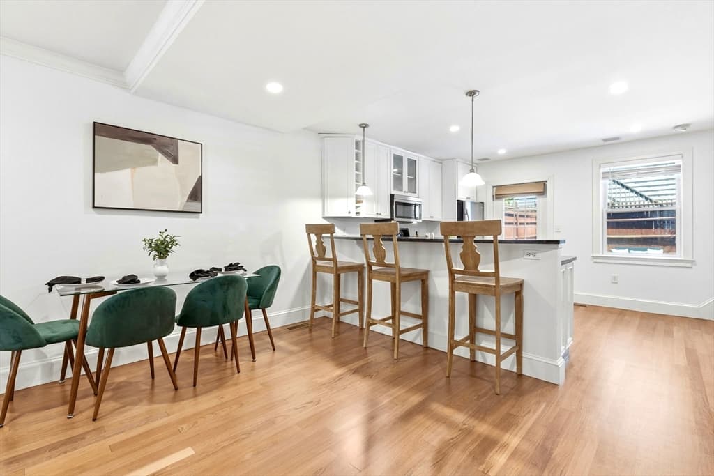 Condominium at 15 Belmont St # 1, Boston MA 02129, Boston, photo 4 of 19