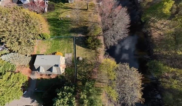 48 River Ave, Newton MA 02464