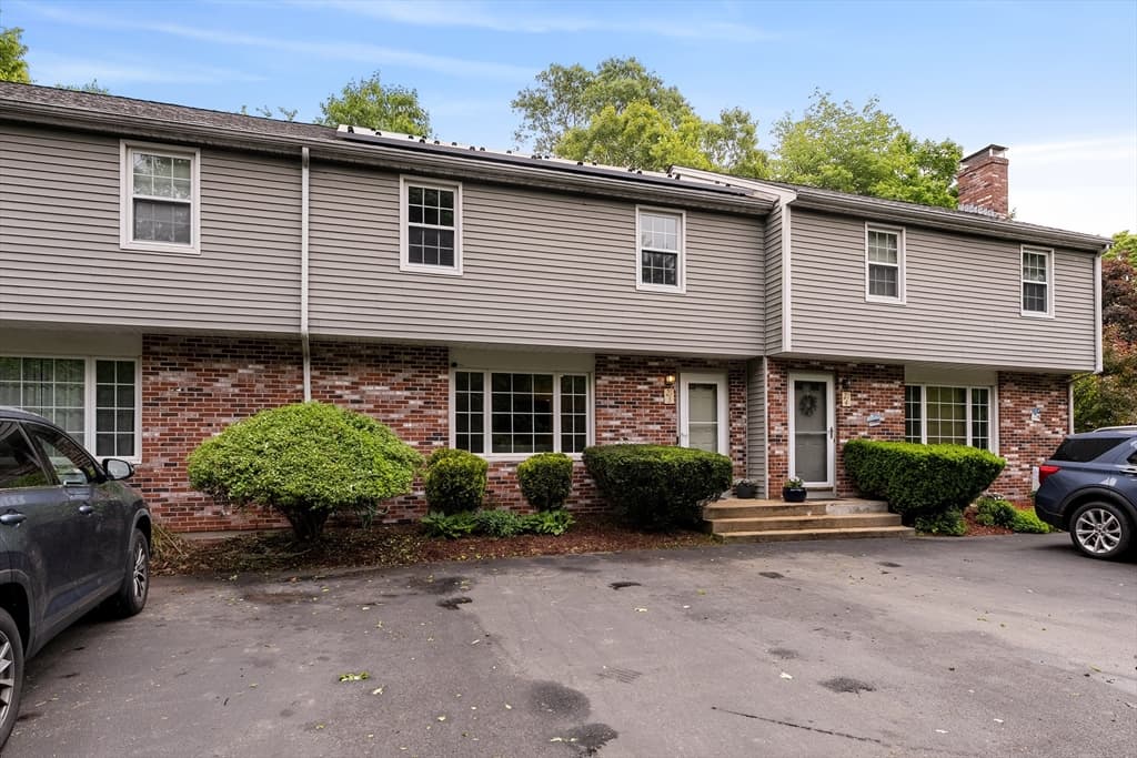 21 Potter Ave # 3, Plainville MA 02762