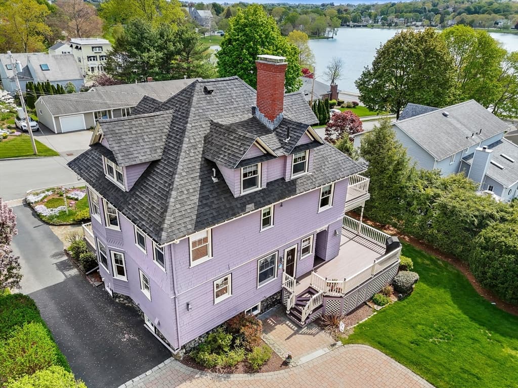 Single Family Residence at 9 White Ave, Wakefield MA 01880, photo 5 of 38
