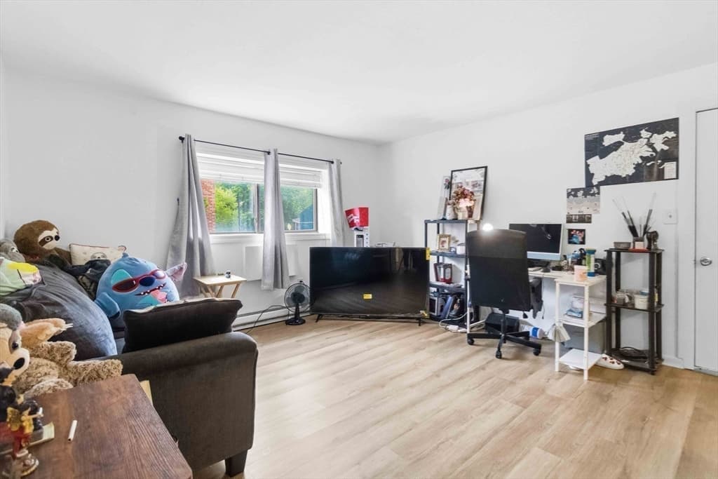 596 American Legion Hwy # 3, Boston MA 02131 photo 4