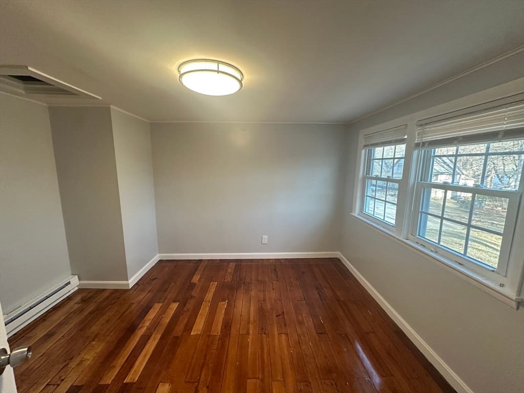 Single Family Residence at 1 Eames Ave, Worcester MA 01603, photo 8 of 24