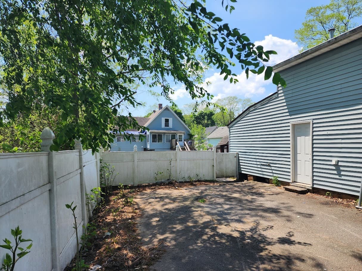 2 Family - 2 Units Up/Down at 156 Grattan St, Chicopee MA 01020, photo 41 of 42
