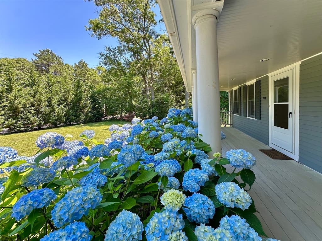 744 Old Barnstable Rd, Mashpee MA 02649 photo 4