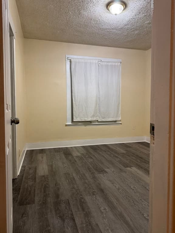 6 Piedmont St, Worcester MA 01610 photo 4