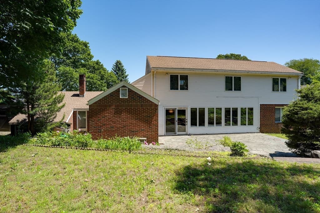 262 Clifton St, Belmont MA 02478 photo 28