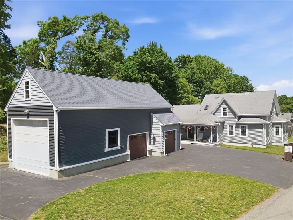 Single Family Residence at 15 Hall Street, Plymouth MA 02360, Plymouth, photo 2 of 42