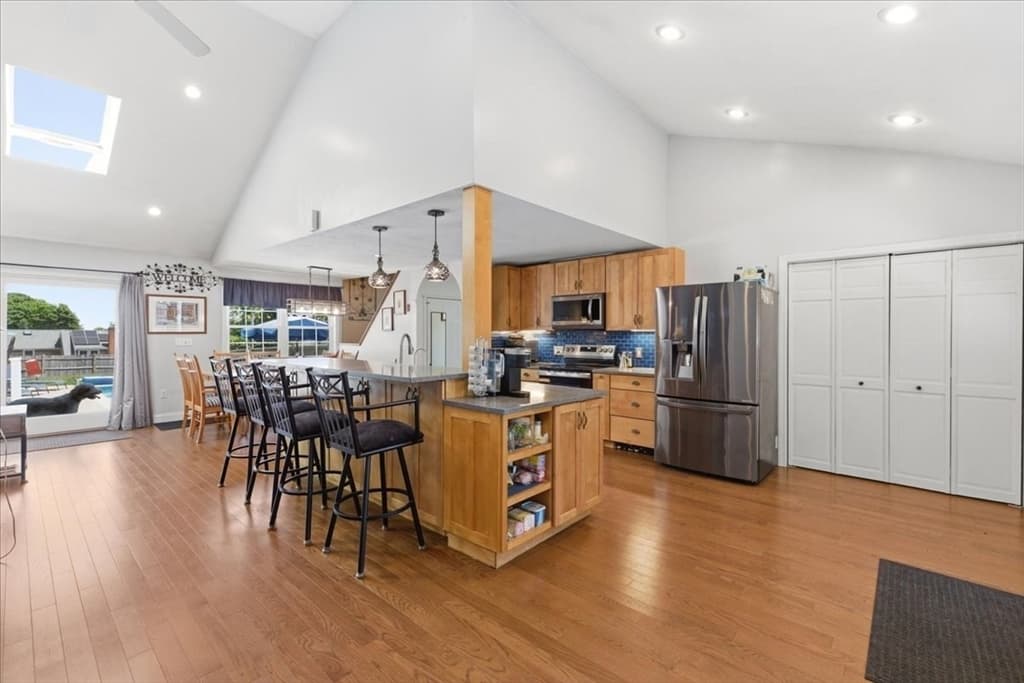 Single Family Residence at 15 Hall Street, Plymouth MA 02360, Plymouth, photo 13 of 42