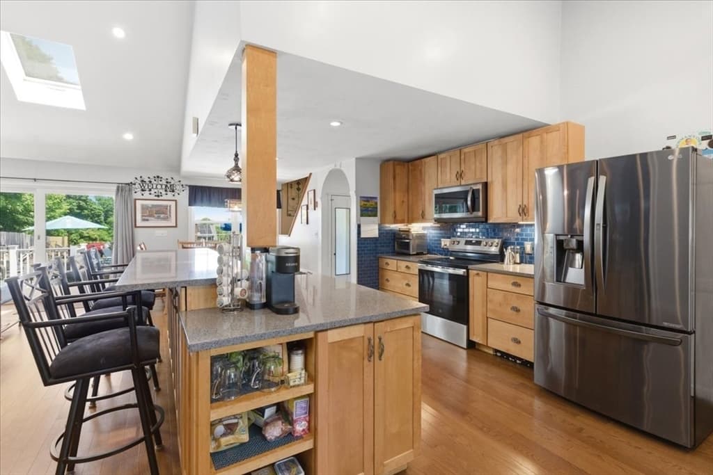 Single Family Residence at 15 Hall Street, Plymouth MA 02360, Plymouth, photo 12 of 42
