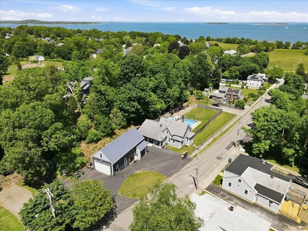 Single Family Residence at 15 Hall Street, Plymouth MA 02360, Plymouth, photo 9 of 42