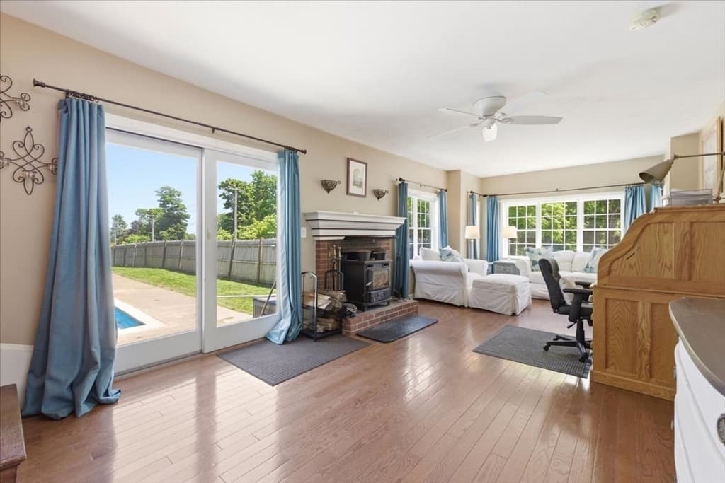 Single Family Residence at 15 Hall Street, Plymouth MA 02360, Plymouth, photo 18 of 42