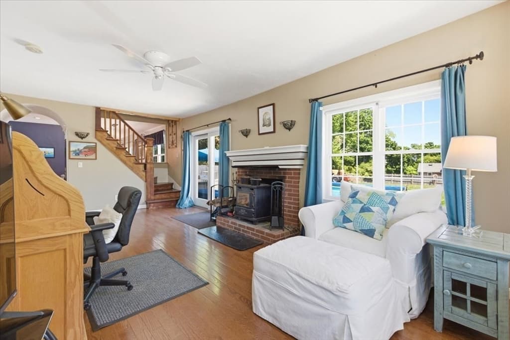 Single Family Residence at 15 Hall Street, Plymouth MA 02360, Plymouth, photo 19 of 42