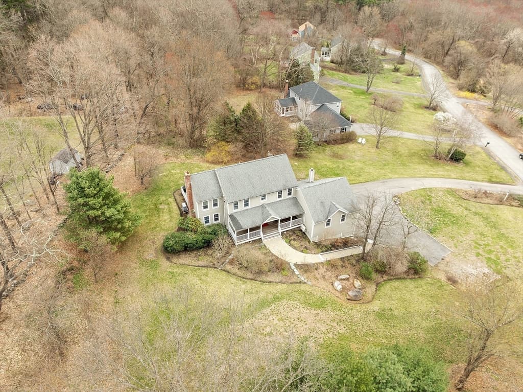 933 Liberty Square Rd, Boxborough MA 01719