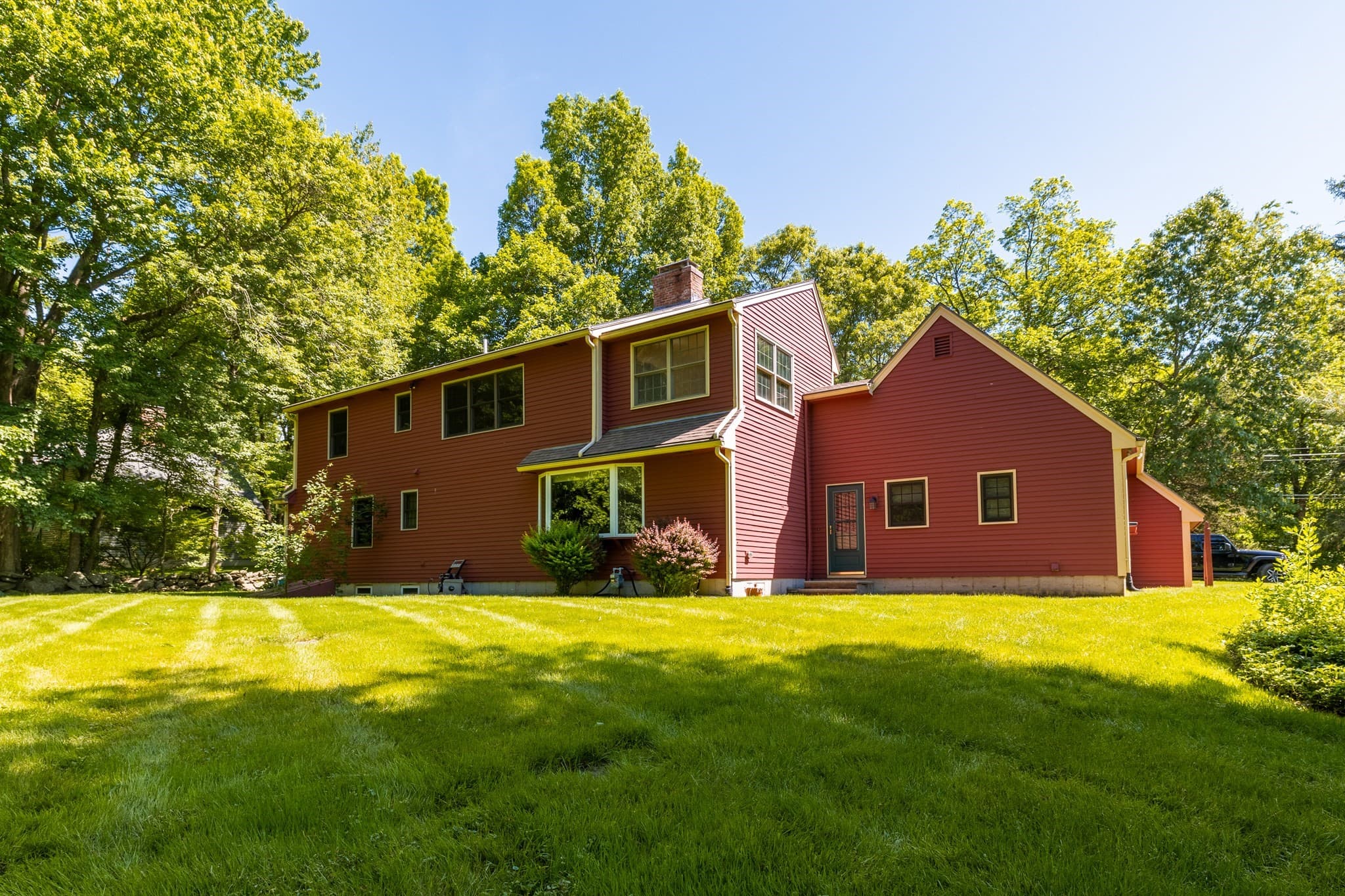 Single Family Residence at 322 Spring St, Shrewsbury MA 01545, photo 25 of 26
