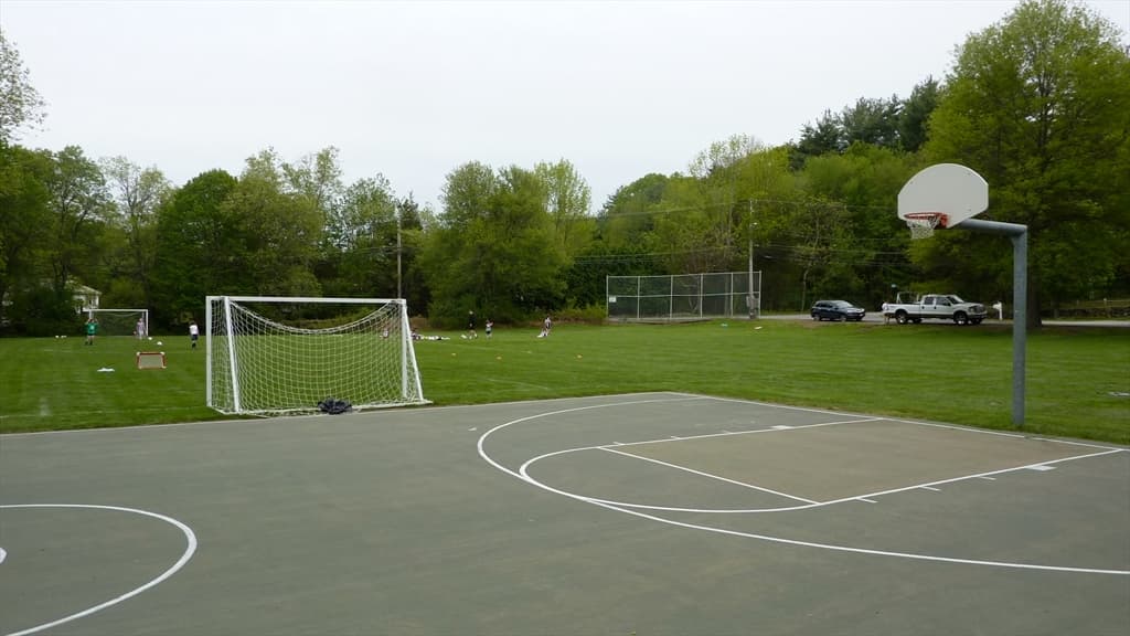 Condominium at 81 Brook Rd # 81, Weston MA 02493, Weston, photo 35 of 35