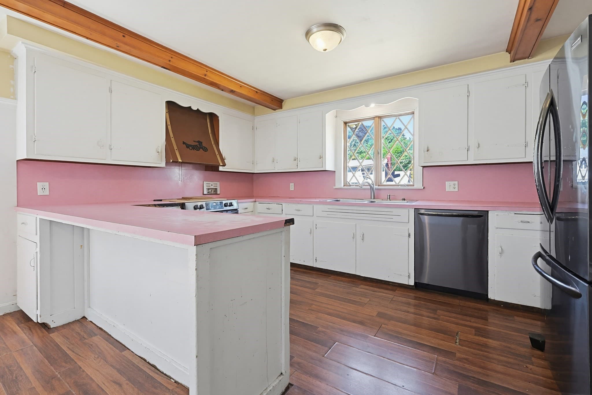 Single Family Residence at 299 Broadway, North Attleboro MA 02760, photo 12 of 39