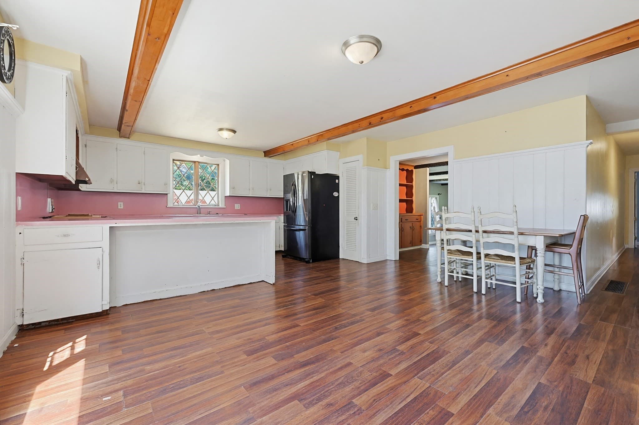 Single Family Residence at 299 Broadway, North Attleboro MA 02760, photo 10 of 39