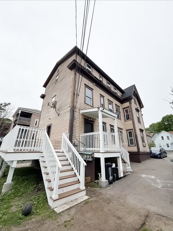127 Austin St, Worcester MA 01609 photo 18