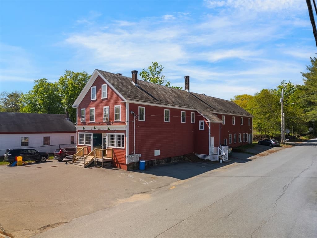 3 Taylor St, Littleton MA 01460