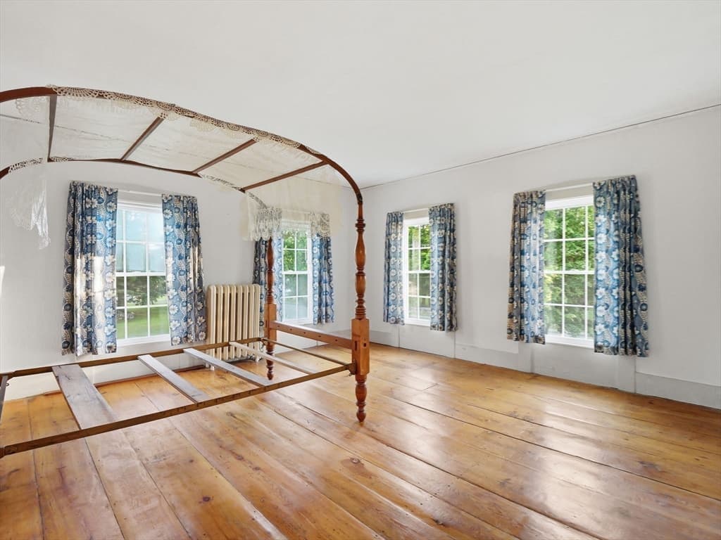 834 Pleasant St, Athol MA 01331 photo 24