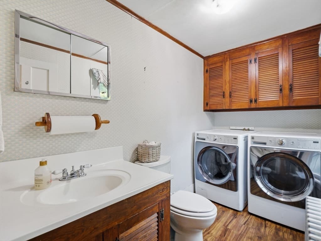 834 Pleasant St, Athol MA 01331 photo 15