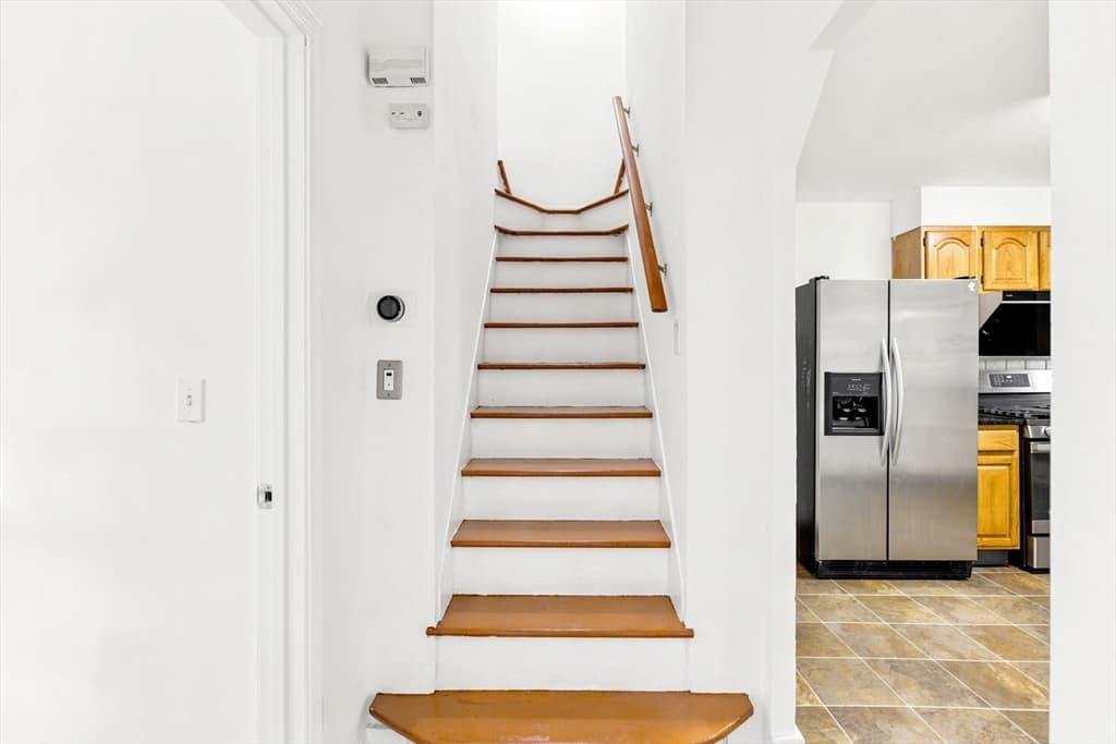 Condex at 23 Shepard Ct # U23, Winchester MA 01890, Winchester, photo 15 of 41