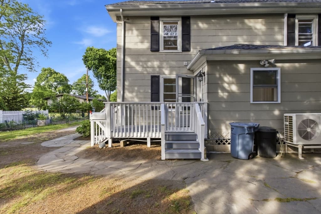 Condex at 23 Shepard Ct # U23, Winchester MA 01890, Winchester, photo 4 of 41