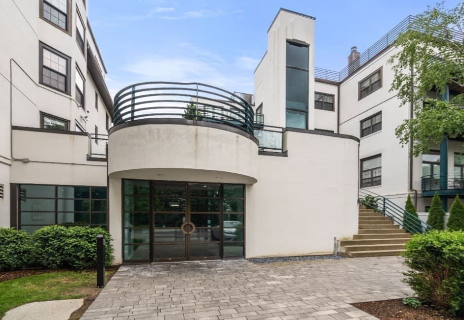 227 Summit Ave # E304, Brookline MA 02446 photo 2