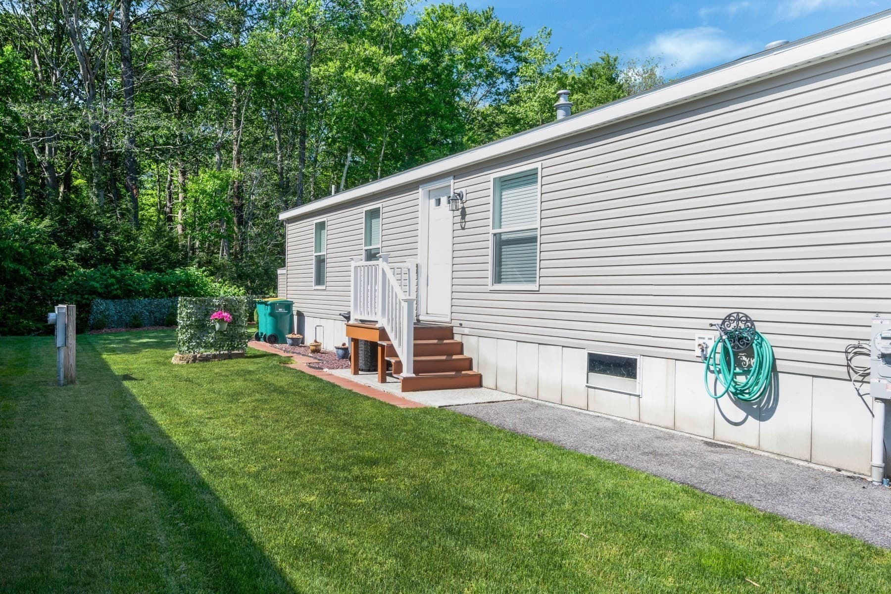 Mobile Home at 21 Jason Way, West Bridgewater MA 02379, West Bridgewater, photo 12 of 22