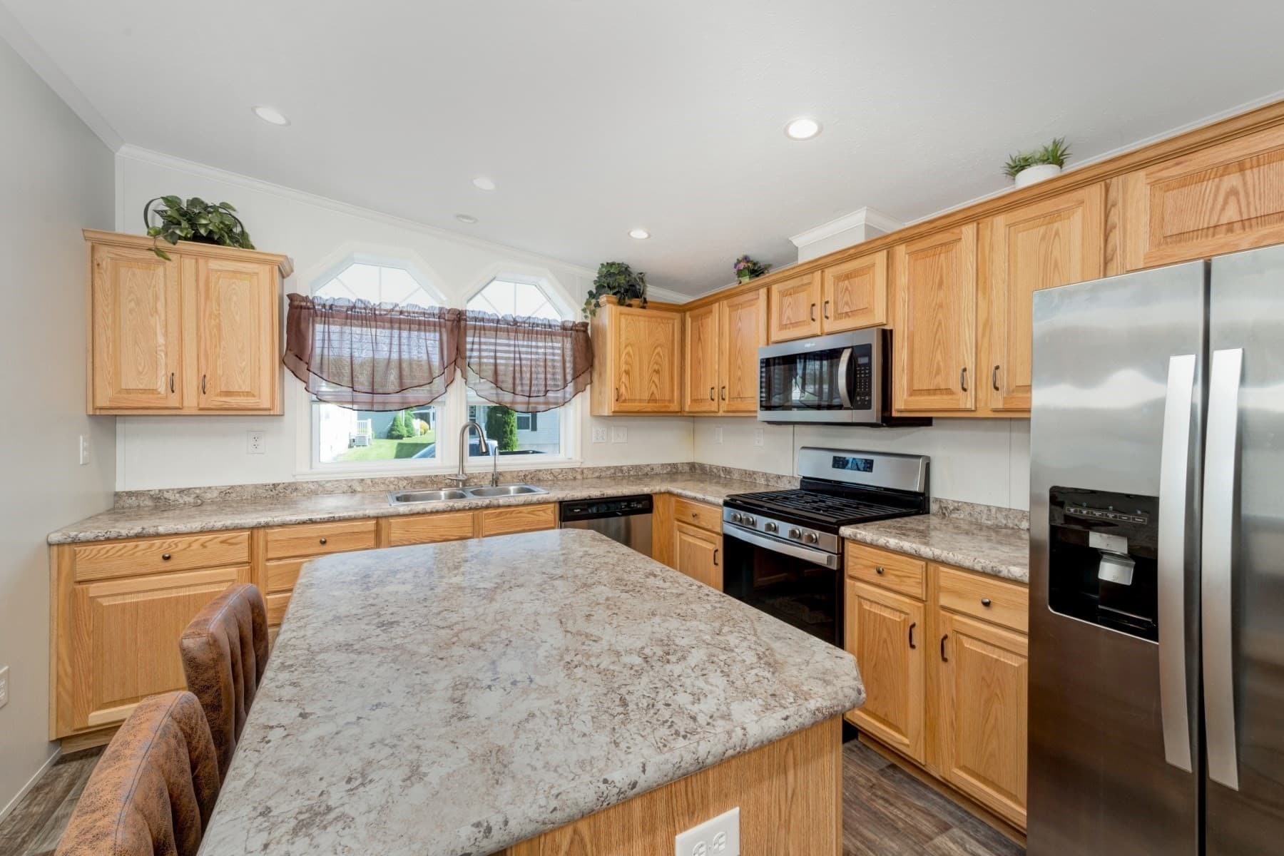 Mobile Home at 21 Jason Way, West Bridgewater MA 02379, West Bridgewater, photo 7 of 22