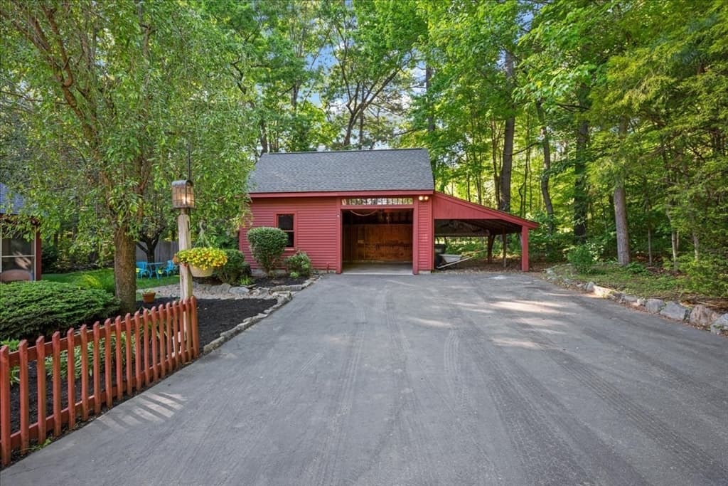 Single Family Residence at 225 E Temple St, Boylston MA 01505, Boylston, photo 27 of 42