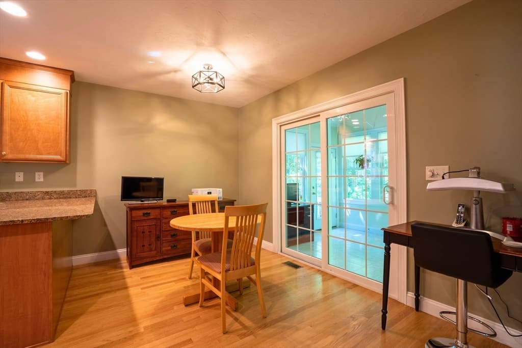 5 Lane Farm Drive # 5, Bedford MA 01730 photo 10