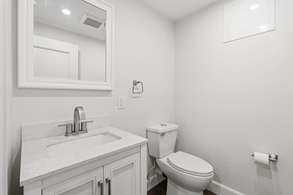 Single Family Residence at 131 Maple Street, Scituate MA 02066, Scituate, photo 36 of 42