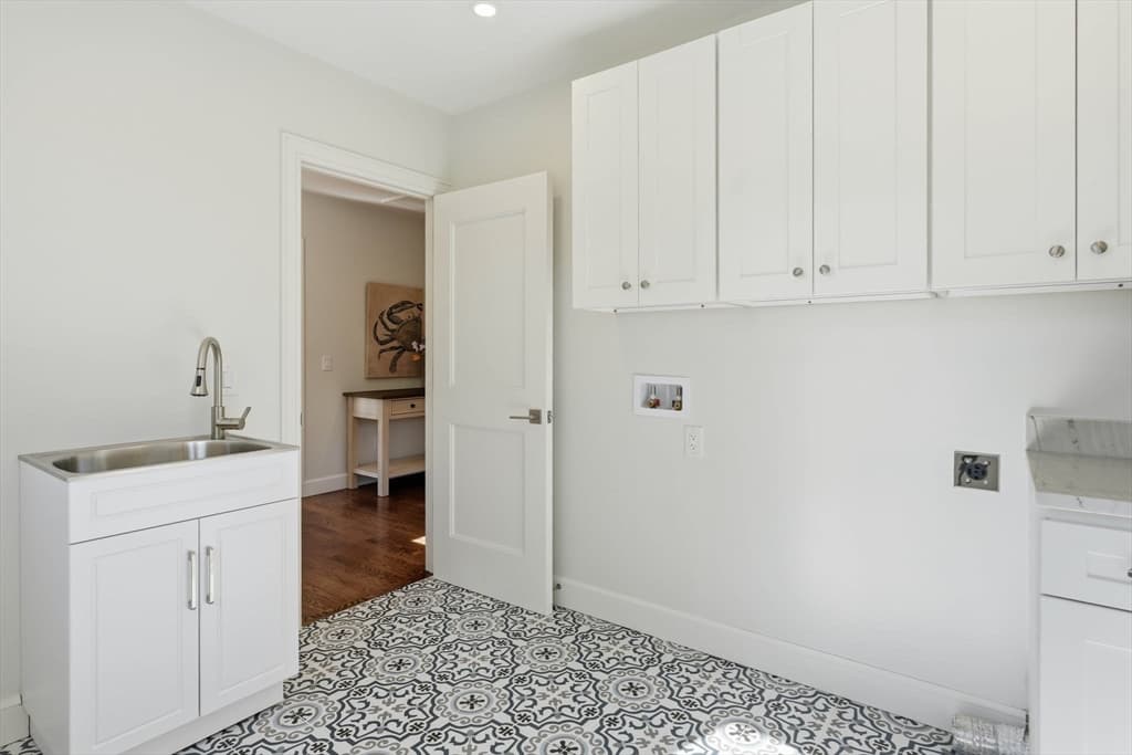 Single Family Residence at 131 Maple Street, Scituate MA 02066, Scituate, photo 32 of 42