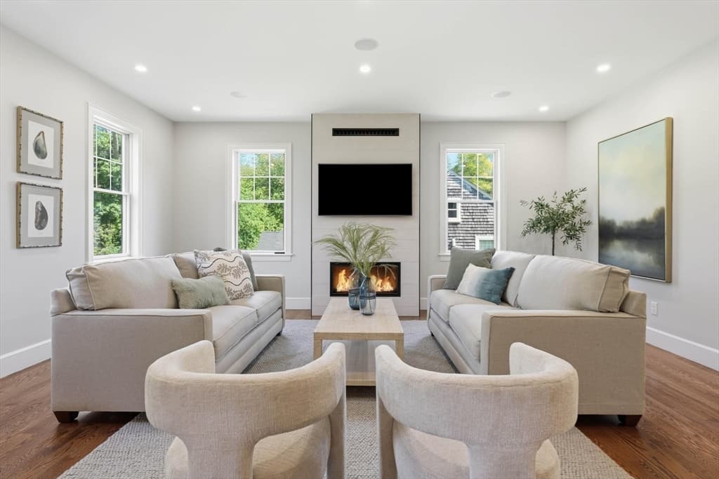 Single Family Residence at 131 Maple Street, Scituate MA 02066, Scituate, photo 9 of 42