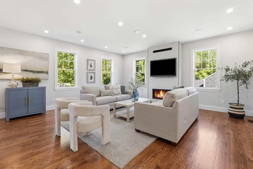 Single Family Residence at 131 Maple Street, Scituate MA 02066, Scituate, photo 11 of 42