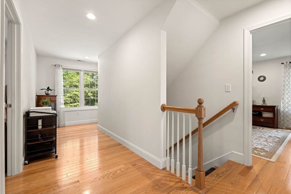 34 Amesbury Ave, Amesbury MA 01913 photo 12