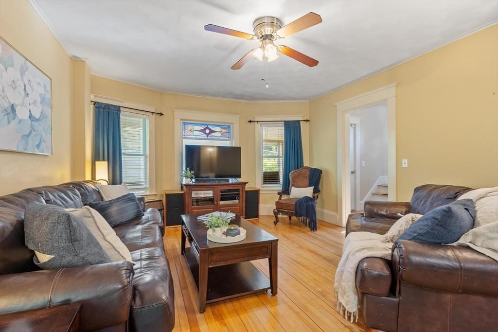 113 Simonds St, Fitchburg MA 01420 photo 16