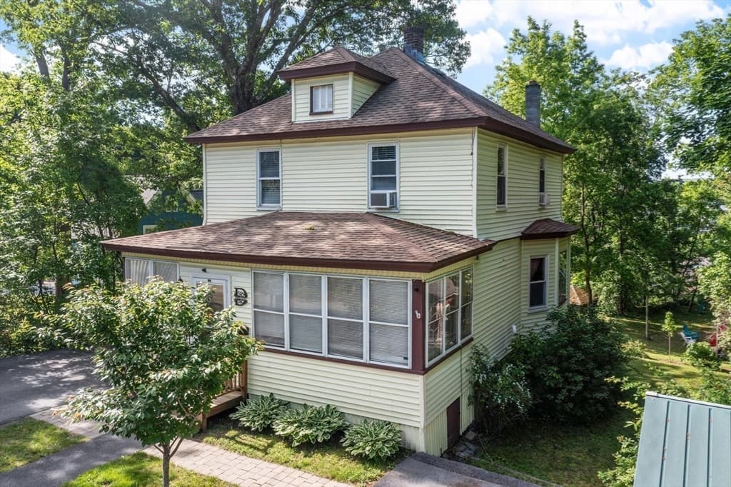 113 Simonds St, Fitchburg MA 01420 photo 5