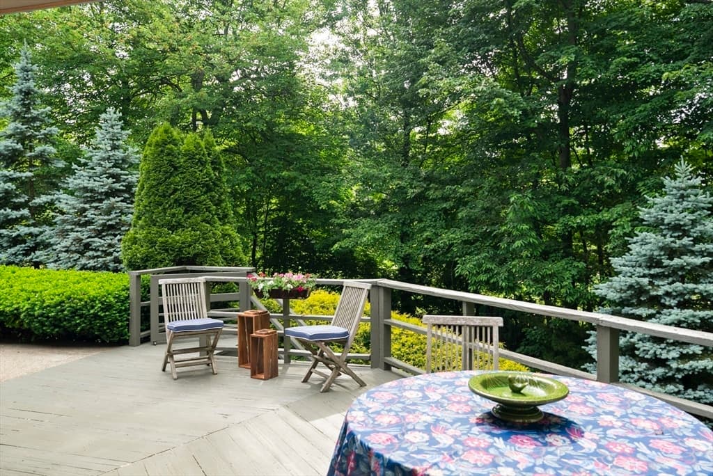 550 Wolf Swamp, Longmeadow MA 01106 photo 34