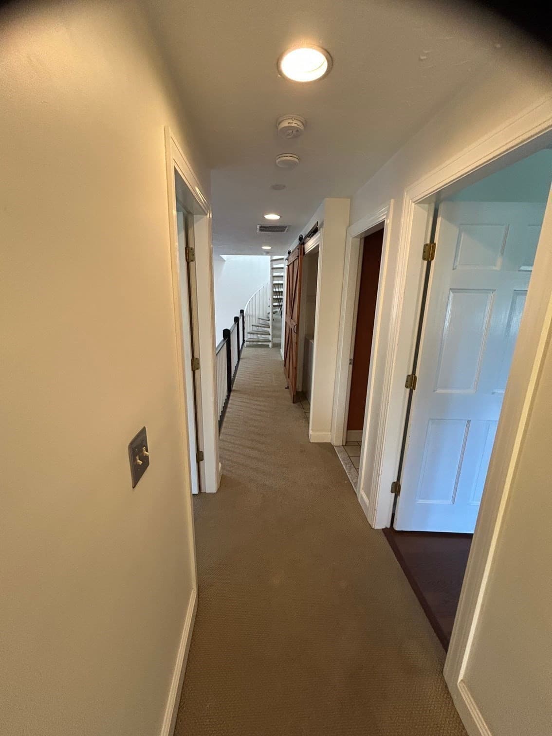 Condominium at 947 Pleasent St # 947, Framingham MA 01701, photo 26 of 34