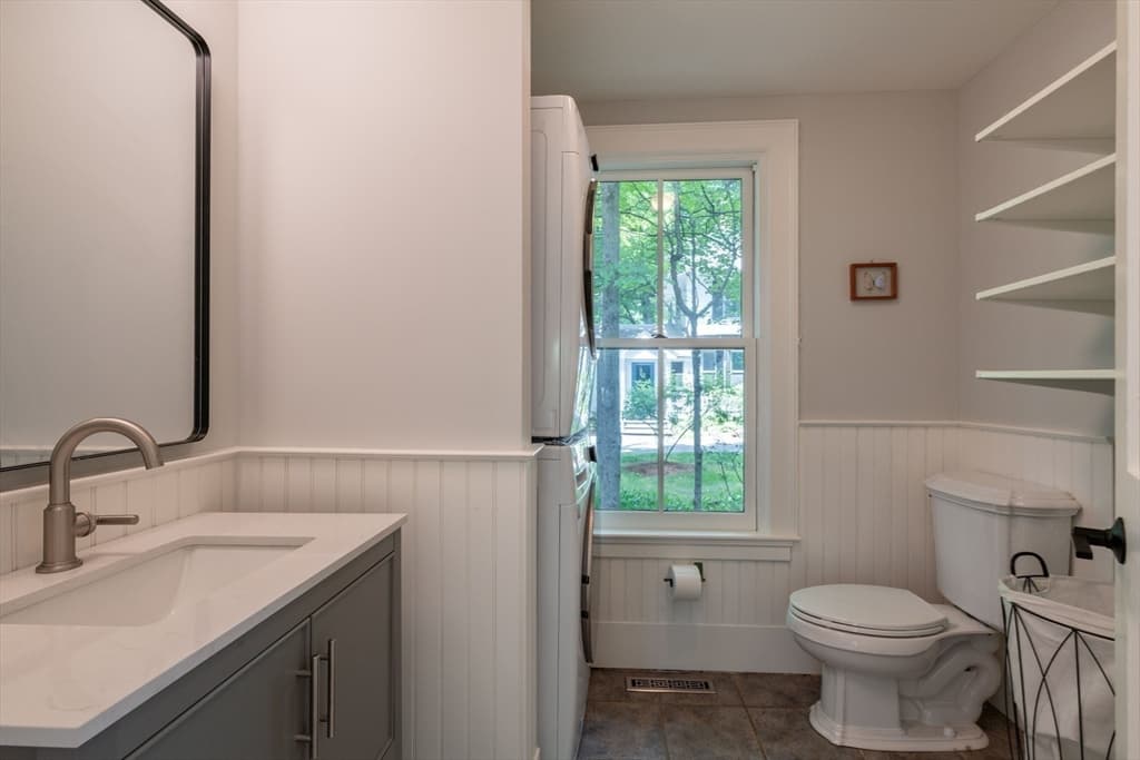 Single Family Residence at 114 S Main St, Northampton MA 01062, Northampton, photo 23 of 42